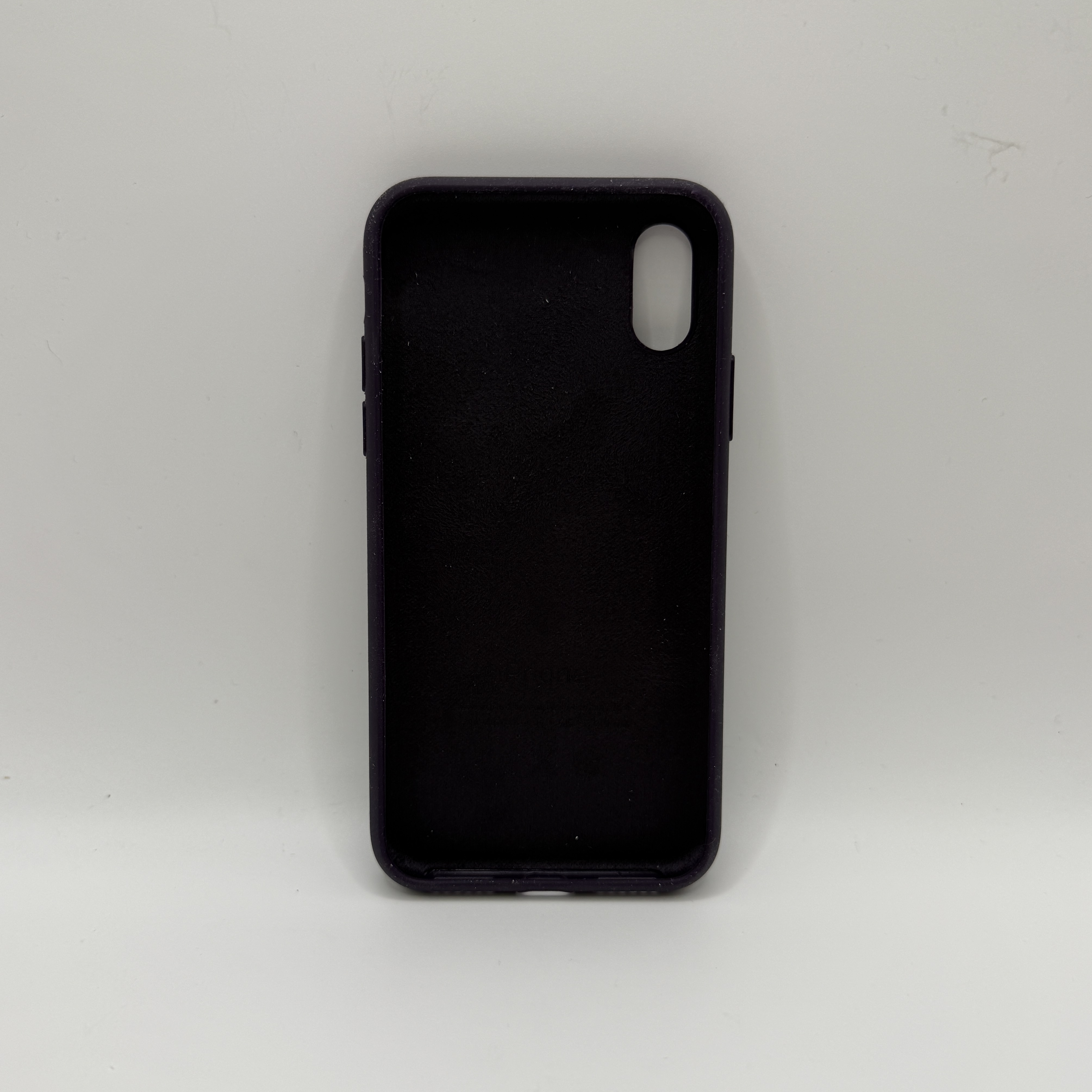 Чехол Silicone Case для iPhone X/XS фиолетовый