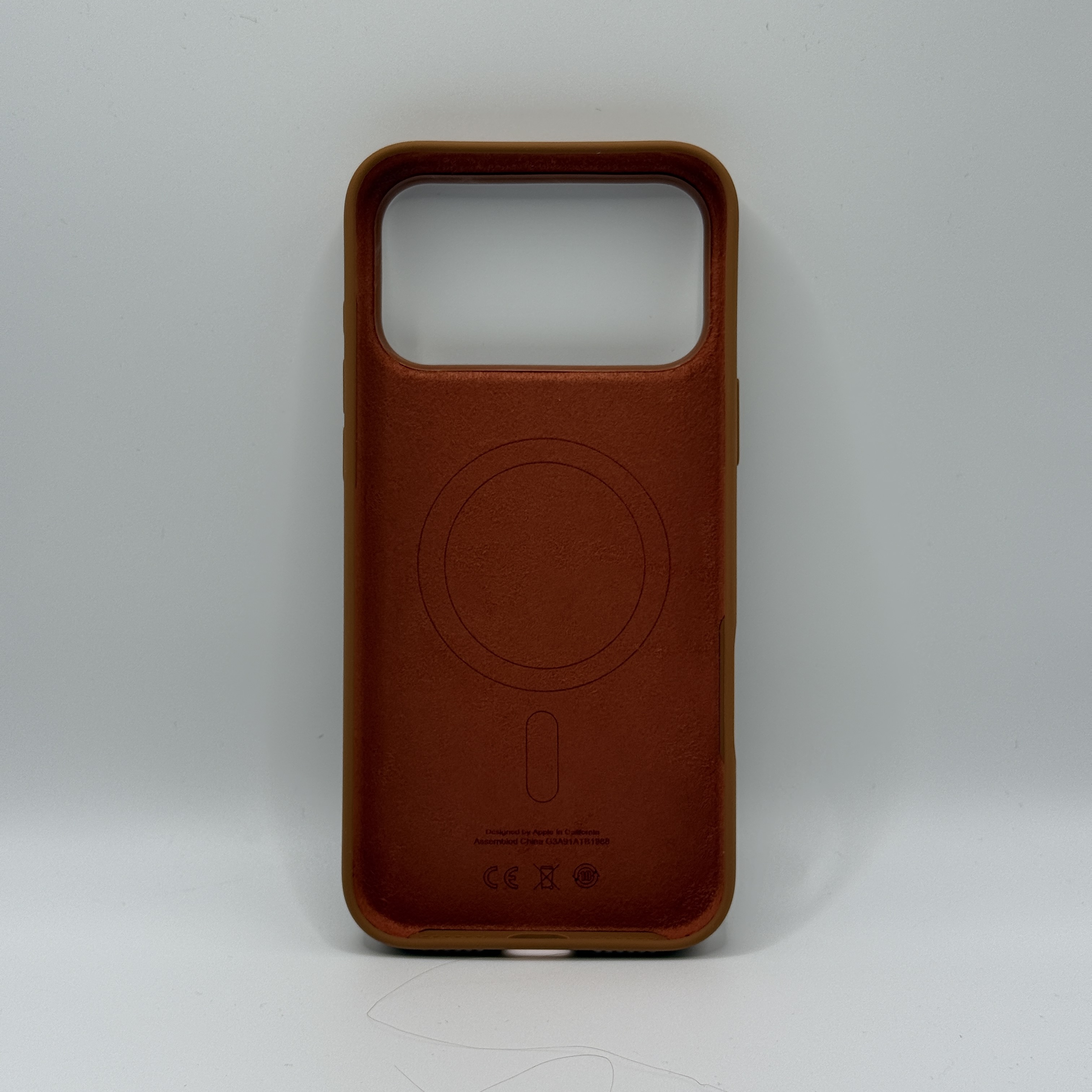 Чехол для iPhone 17 Pro Max Silicone Case, Magsafe, темно-оранжевый