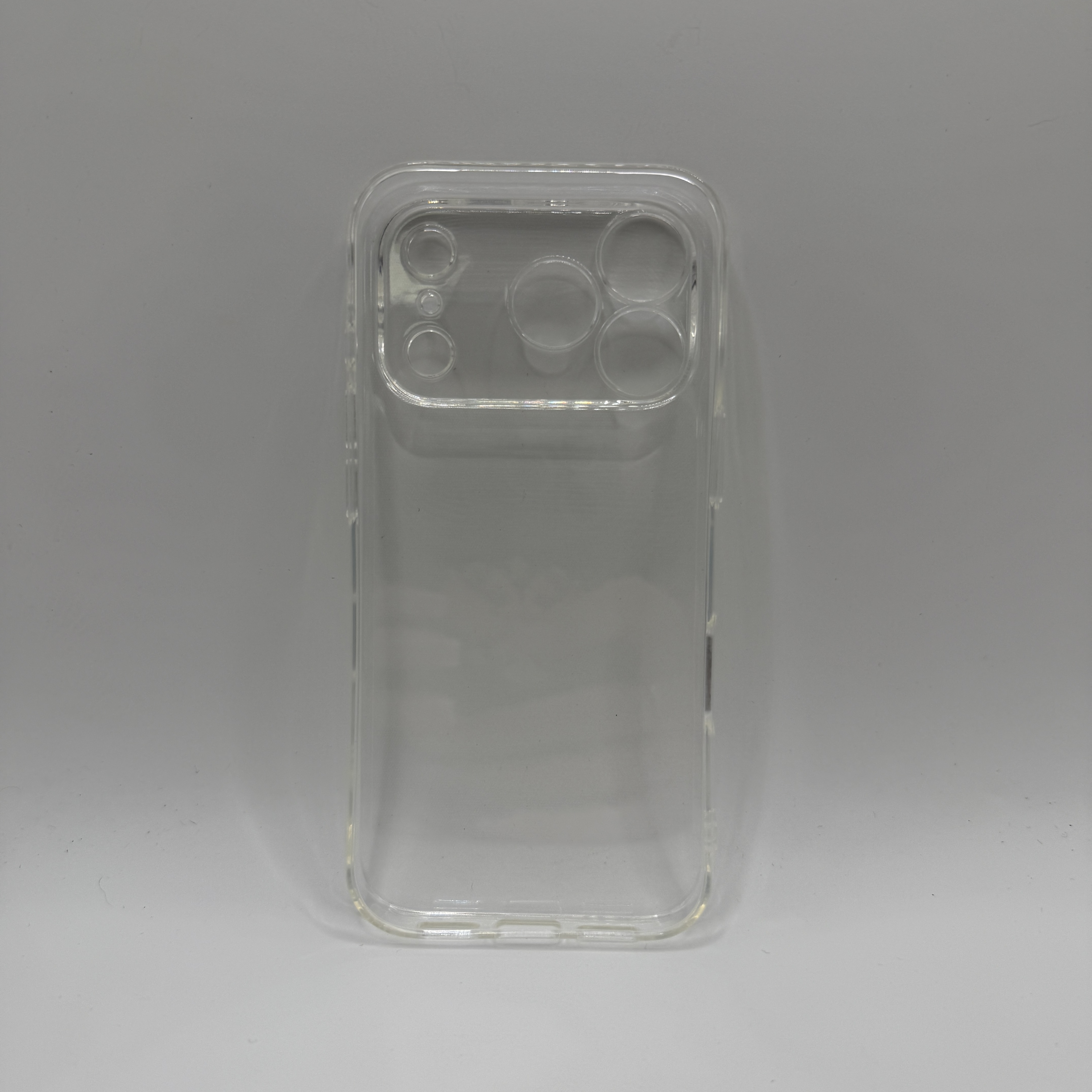 Чехол для iPhone 17 Pro прозрачный 1.5mm Crystal TPU