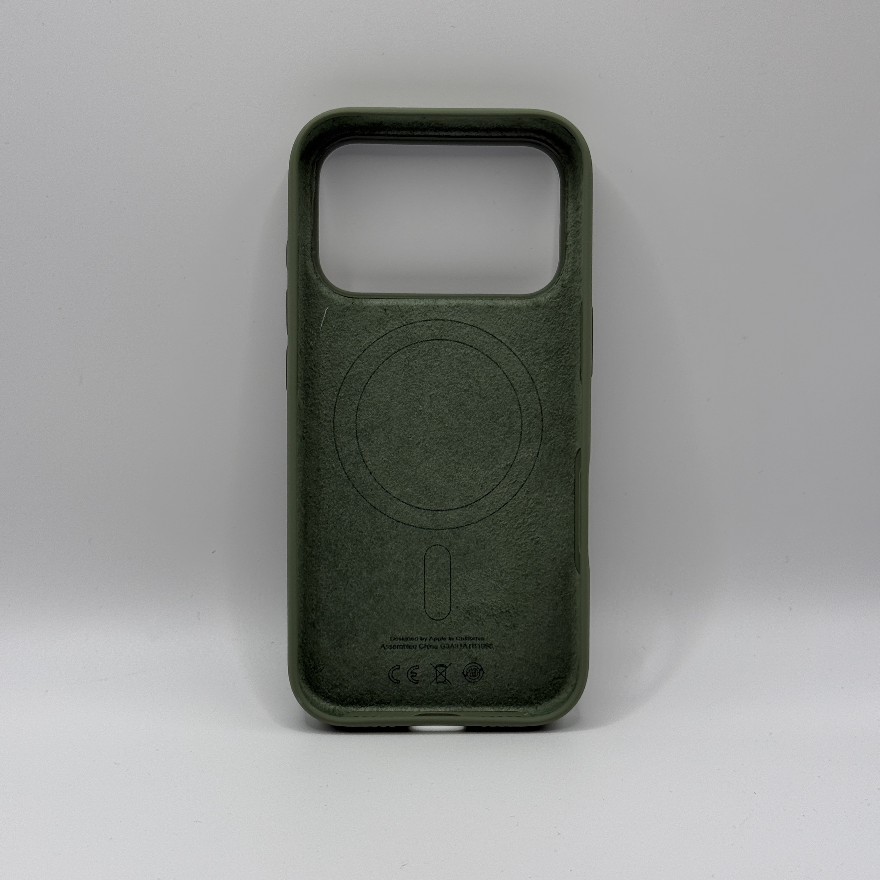 Чехол для iPhone 17 Pro Silicone Case, Magsafe, зеленый